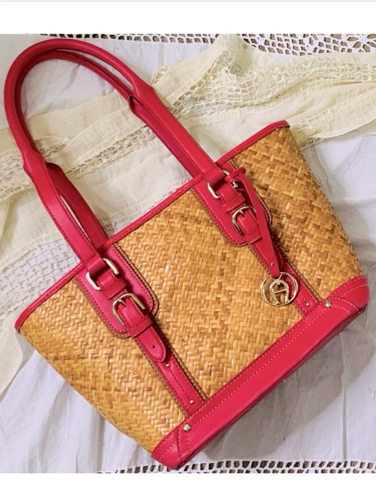Etienne Aigner Handbags - VINTAGE Etienne Aigner Rattan Straw Shoulder Bag Magenta Trim Tote